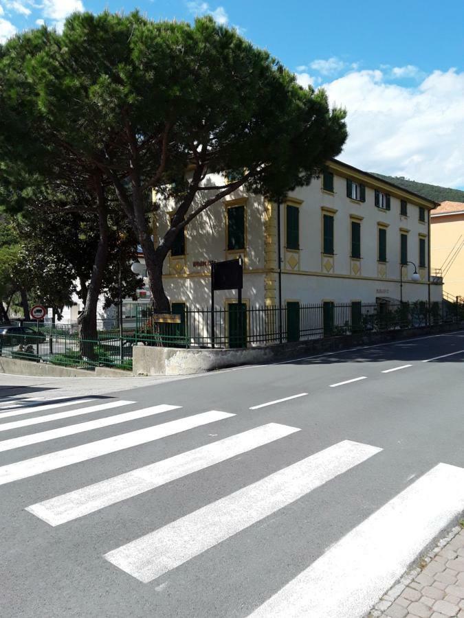 Olgatan Apartman Deiva Marina Kültér fotó